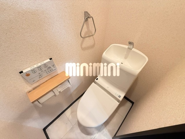 ����6