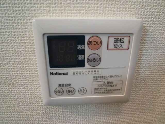 ����10
