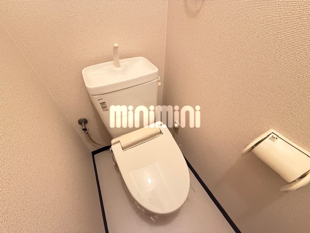 ����6
