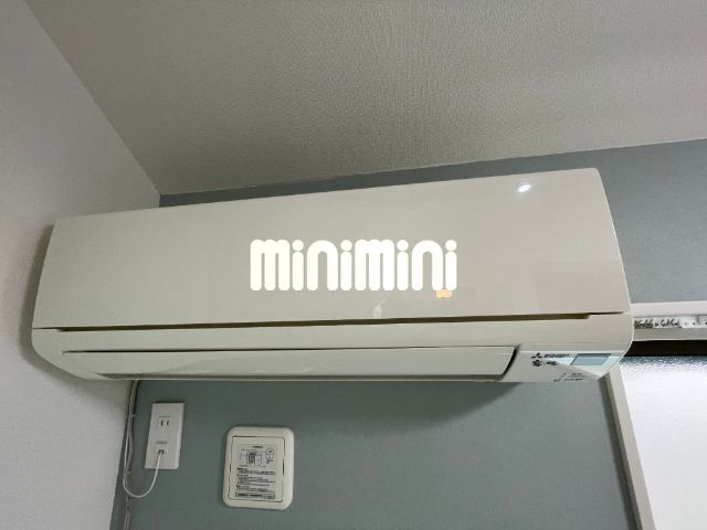 ����8