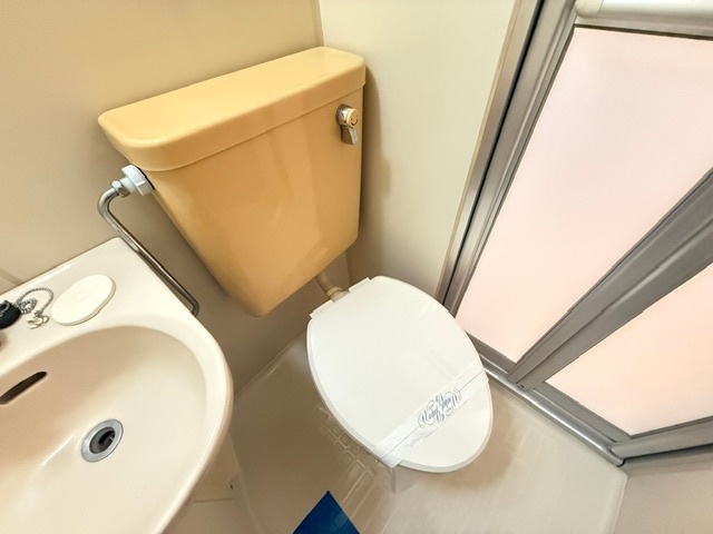 ����6