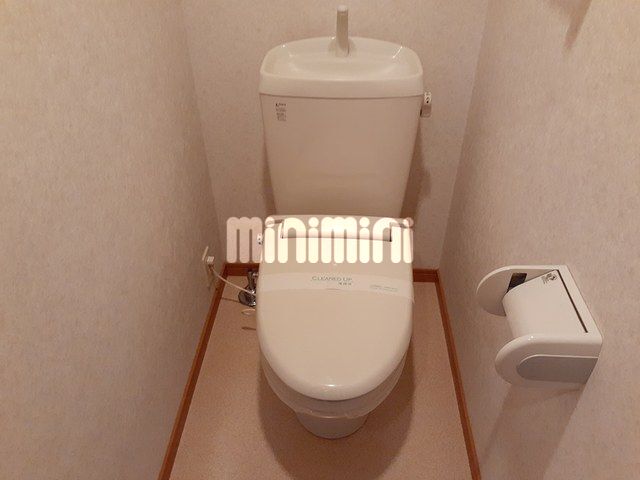 ����4