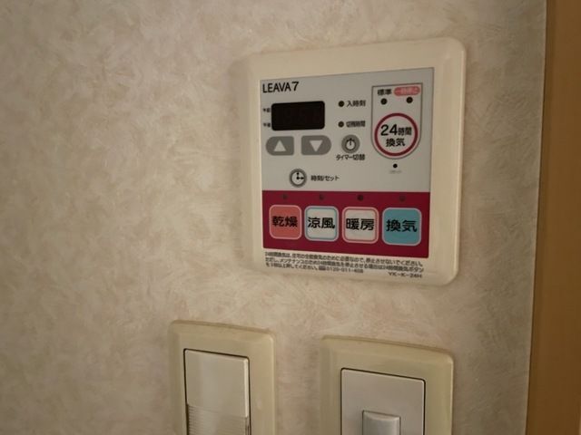 ����14