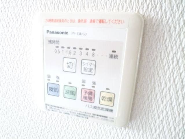 ����10