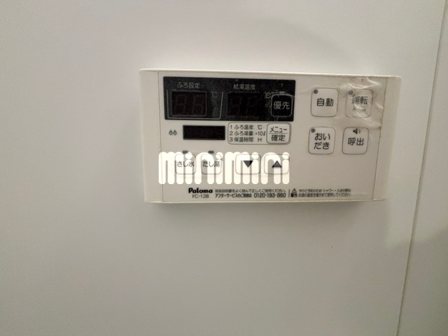 ����13
