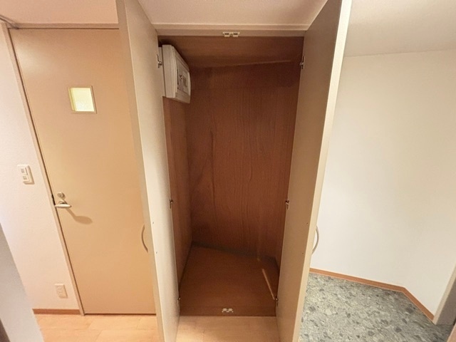 ����19