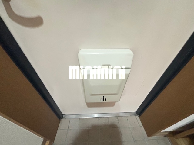 ����19