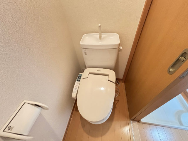 ����5