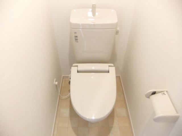 ����5