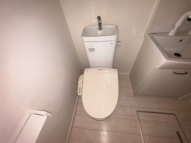 ����5
