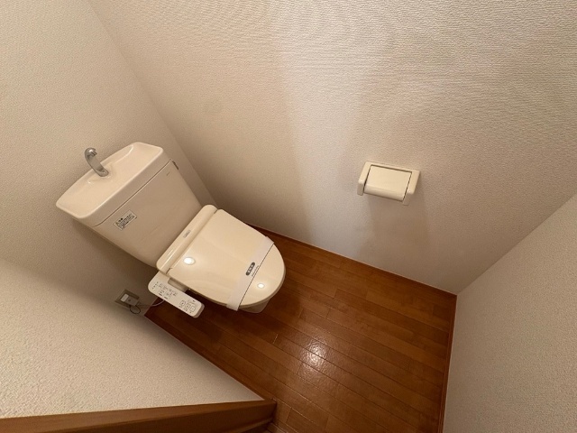 ����5