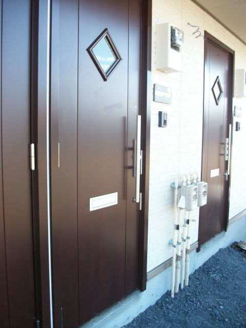 ����12