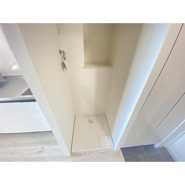 ����10