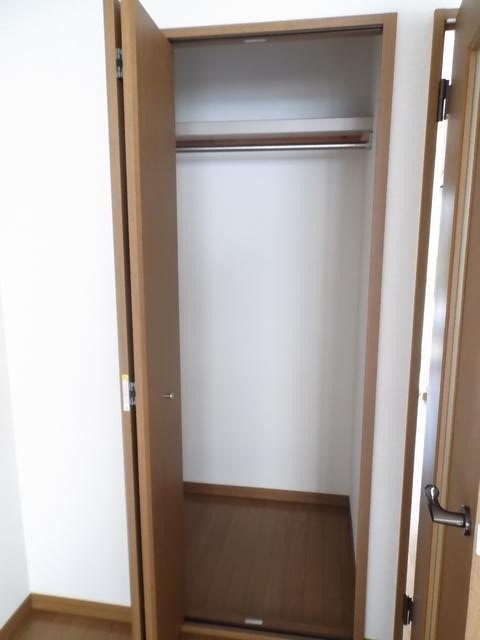 ����7