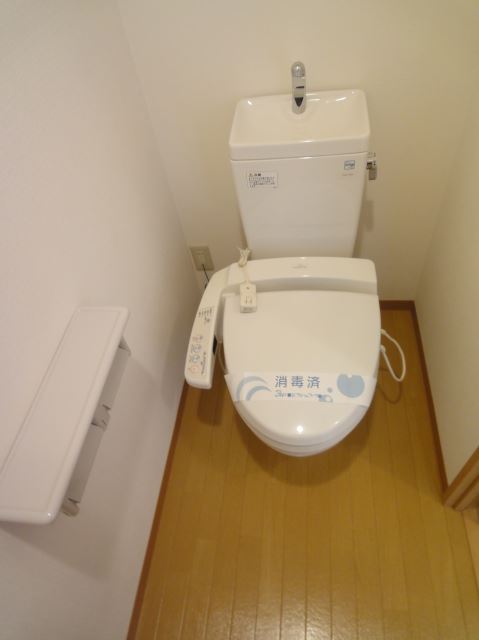 ����5
