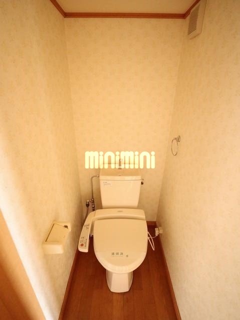 ����5