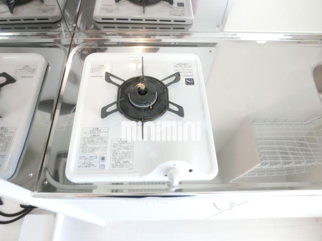 ����20