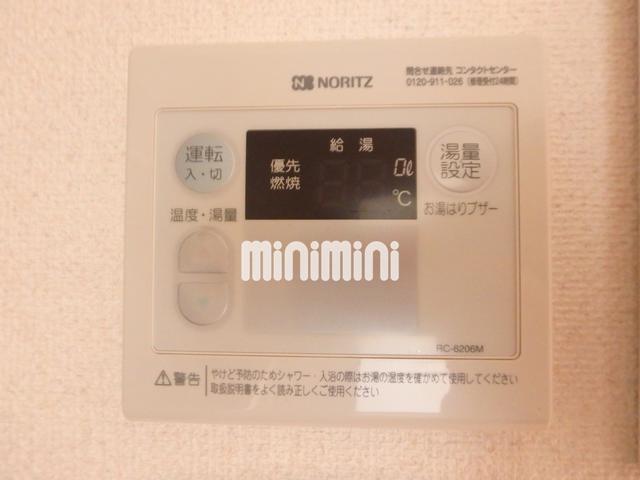 ����11