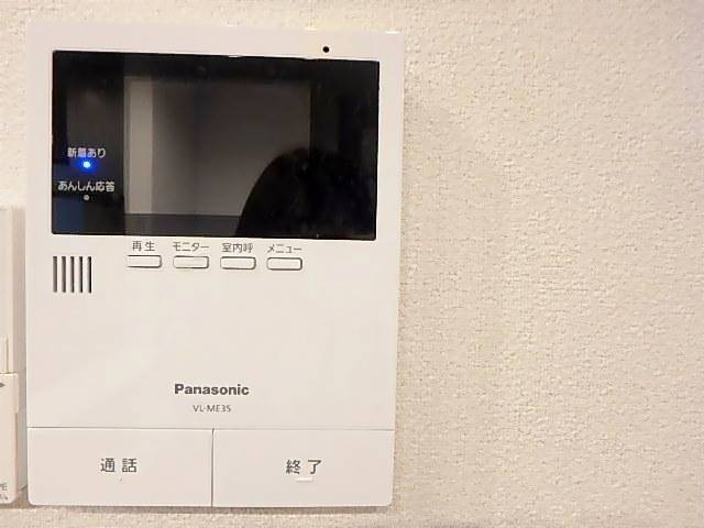 ����11