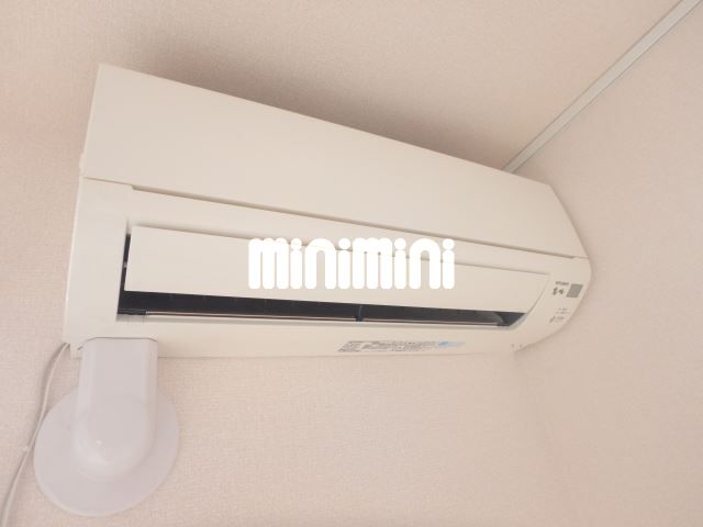 ����10