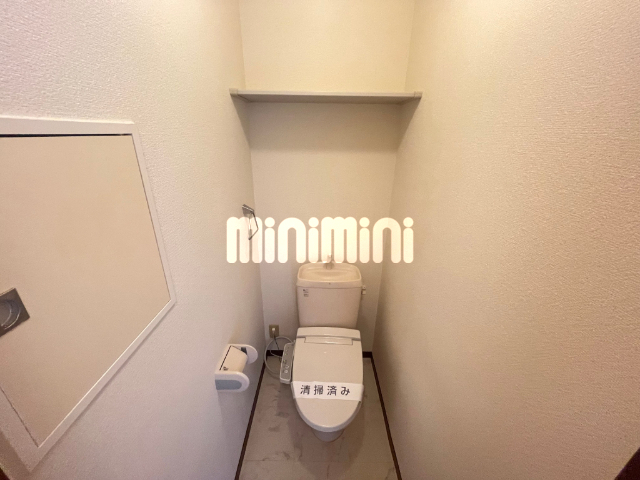 ����5