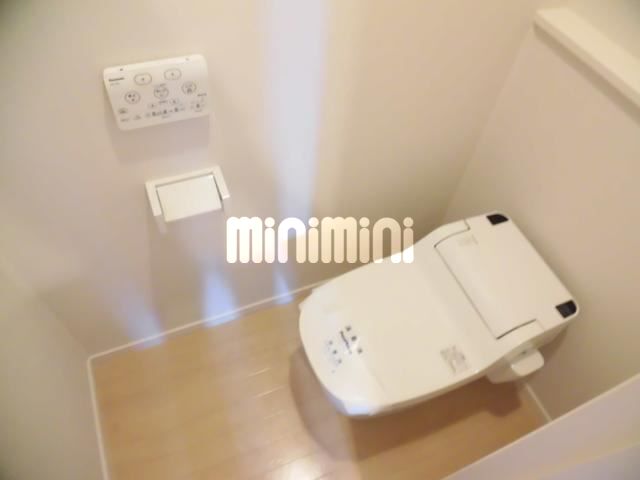 ����4
