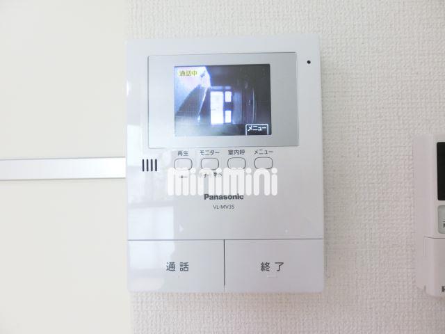 ����11
