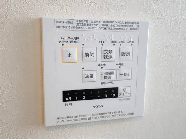 ����8