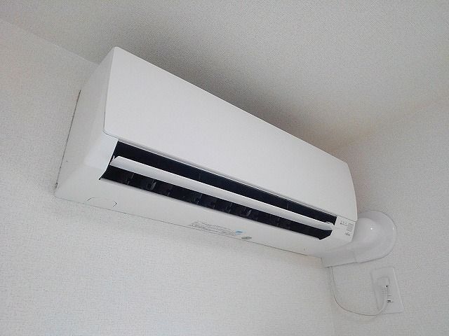 ����10