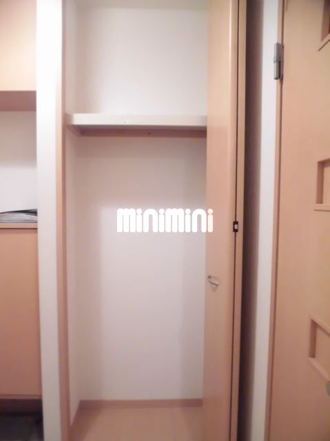 ����7