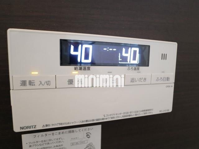����11