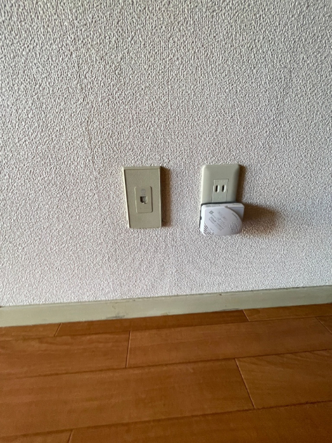 ����21