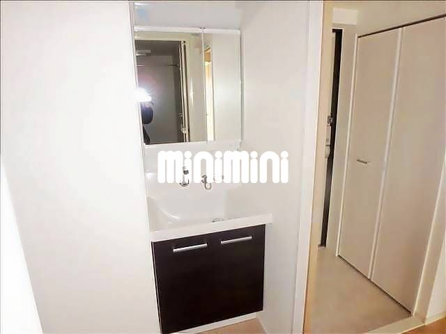 ����6