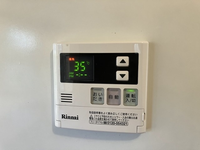 ����14