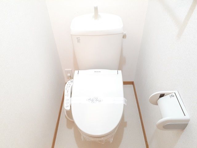����5