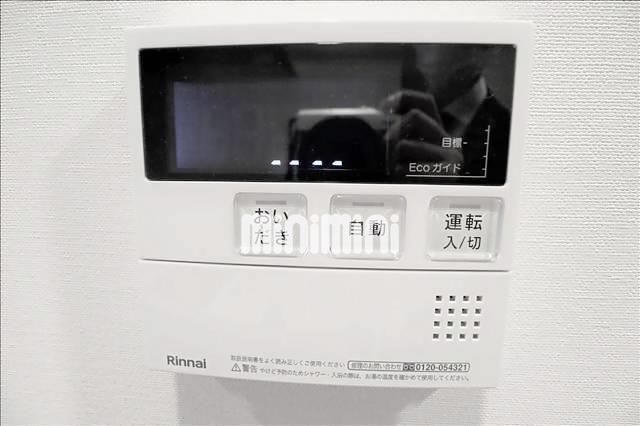 ����14