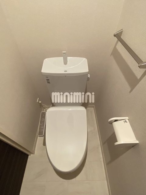 ����6