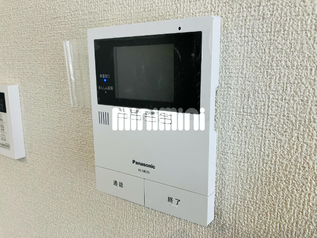 ����7