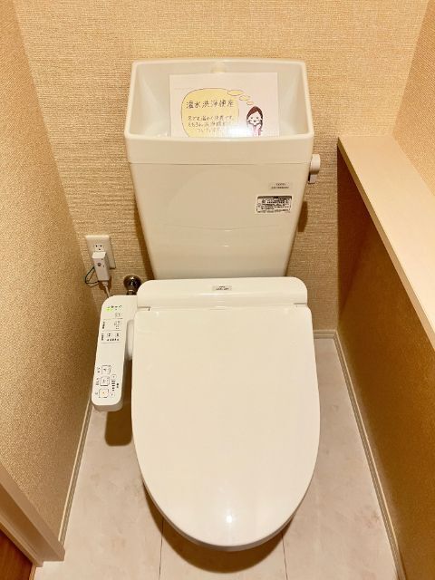 ����5