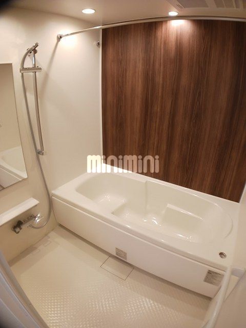 ����3