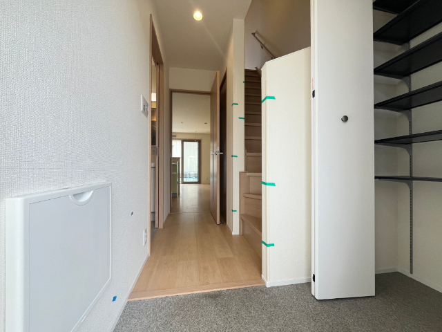 ����6