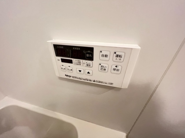 ����7