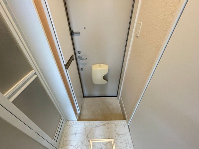 ����6
