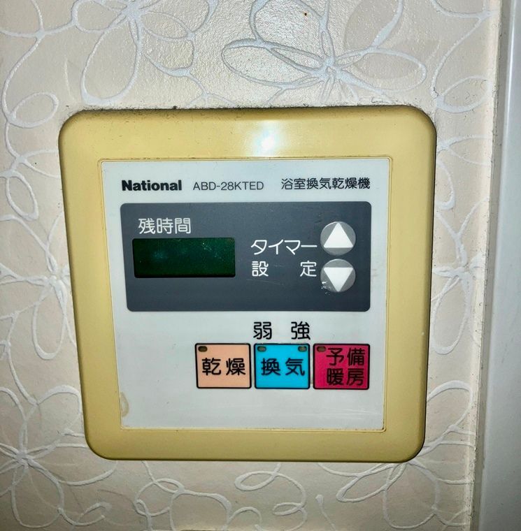 ����10