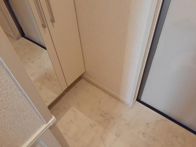 ����7
