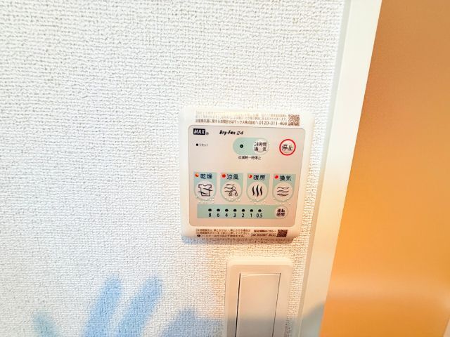 ����14