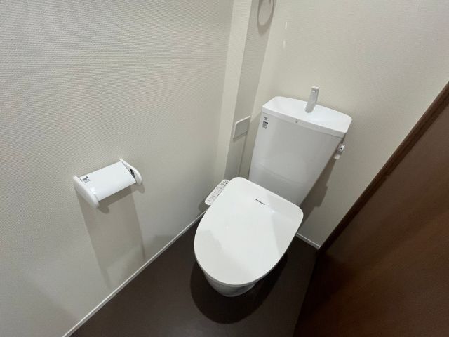 ����5