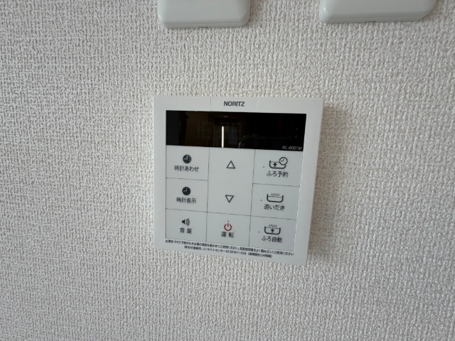 ����11
