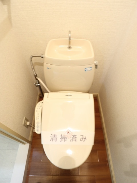 ����5