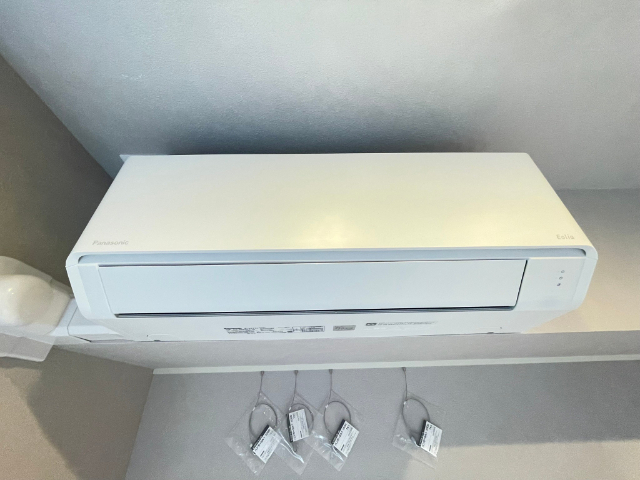 ����10